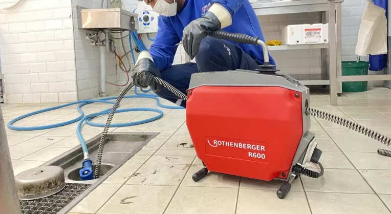 Kemerburgaz Tesisatci Gider Mutfak Açmak 